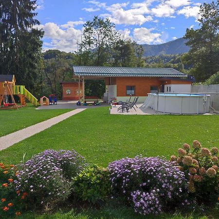 Apartments And Wellness Jelovca Radovljica Esterno foto
