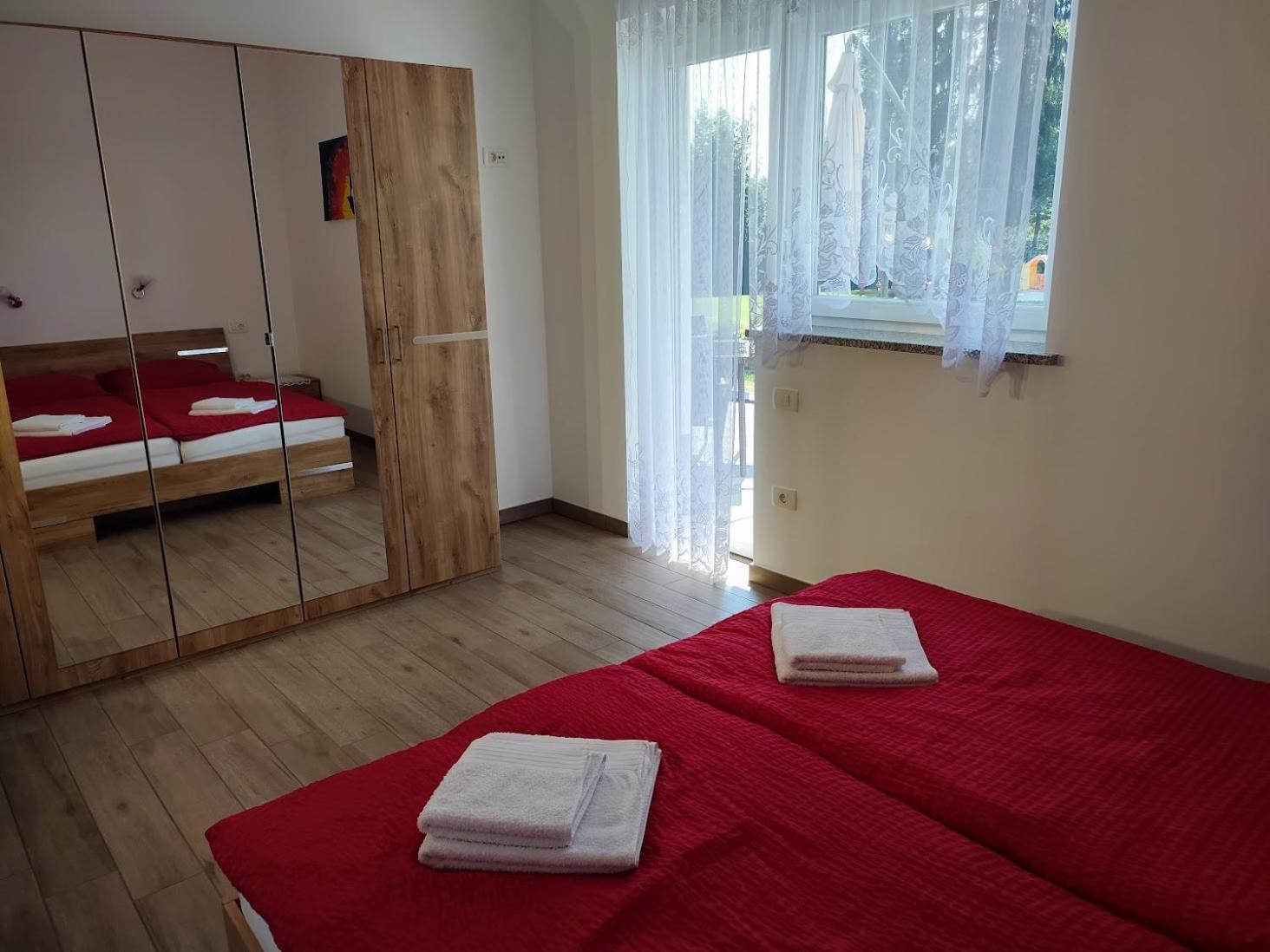 Apartments And Wellness Jelovca Radovljica Esterno foto