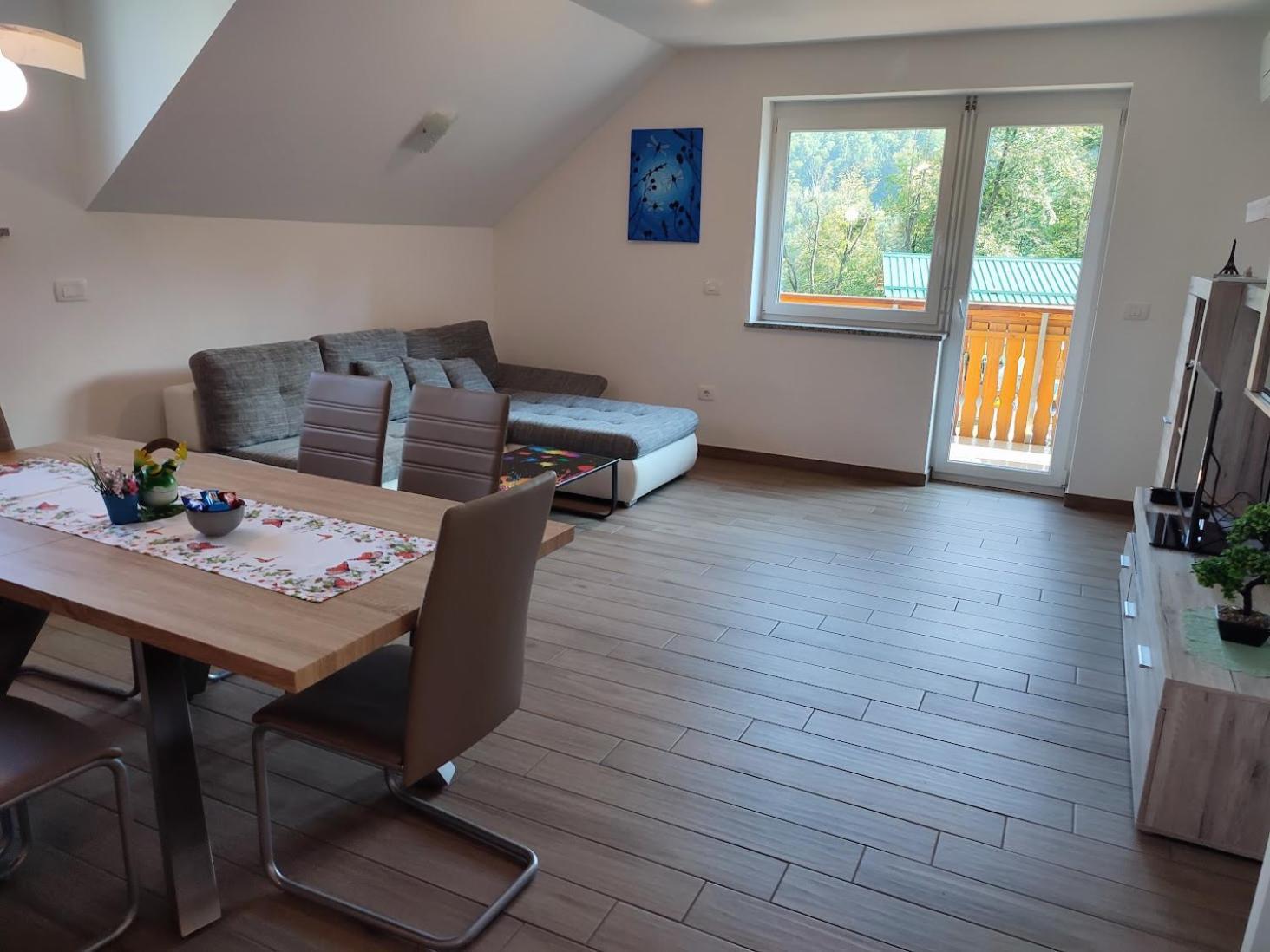 Apartments And Wellness Jelovca Radovljica Esterno foto