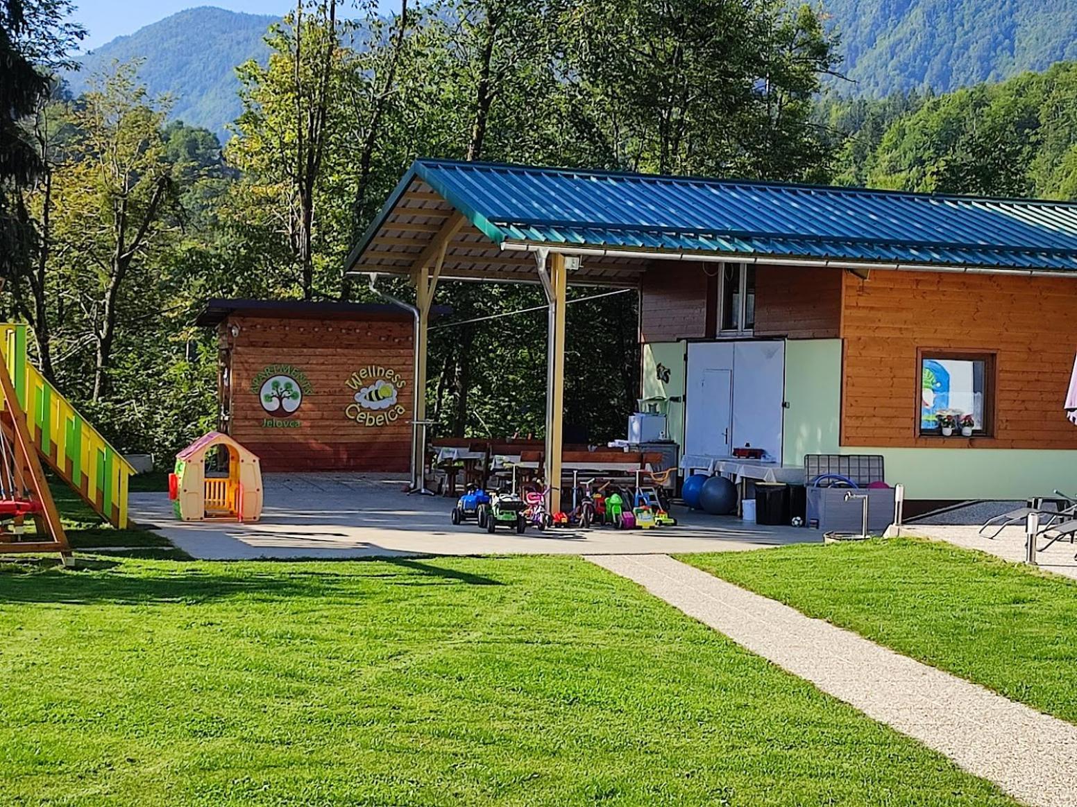 Apartments And Wellness Jelovca Radovljica Esterno foto